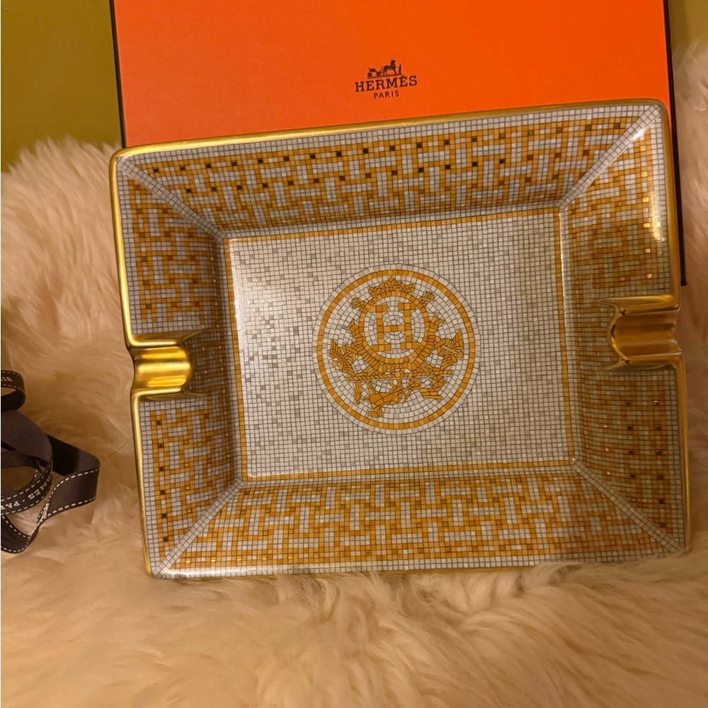 Hermes mosiaque Gold ashtray AUTHENTIC ❗️